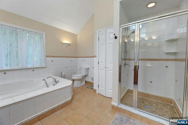 6 Briscoe, Ringwood, NJ 07456