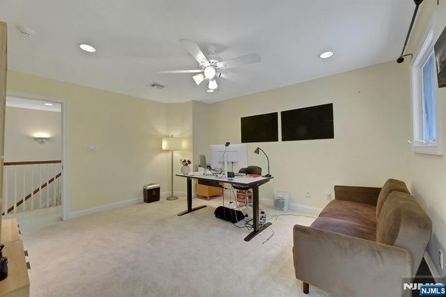 6 Briscoe, Ringwood, NJ 07456