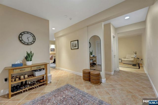 6 Briscoe, Ringwood, NJ 07456