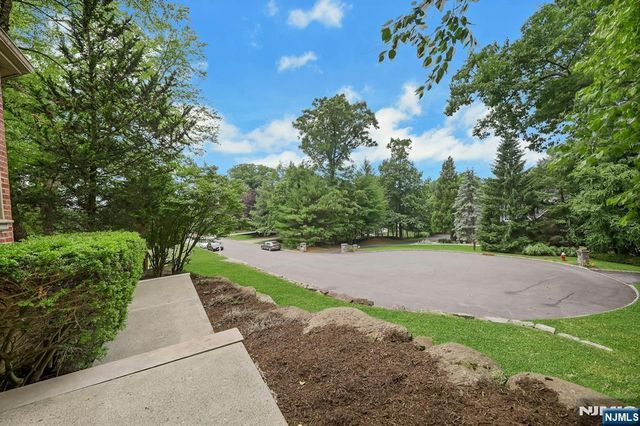 6 Briscoe, Ringwood, NJ 07456
