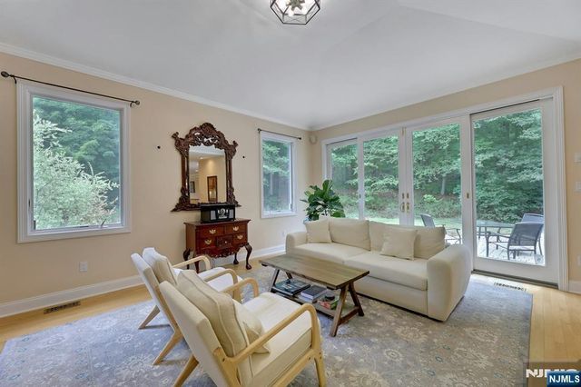 6 Briscoe, Ringwood, NJ 07456