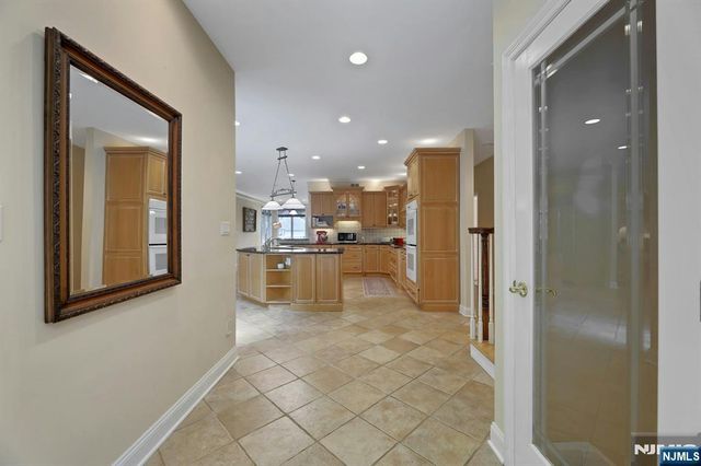 6 Briscoe, Ringwood, NJ 07456