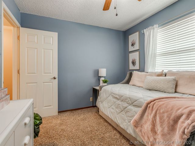 23990 N 4028 Drive, Bartlesville, OK 74006