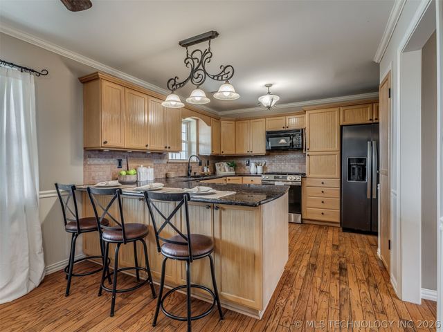 23990 N 4028 Drive, Bartlesville, OK 74006