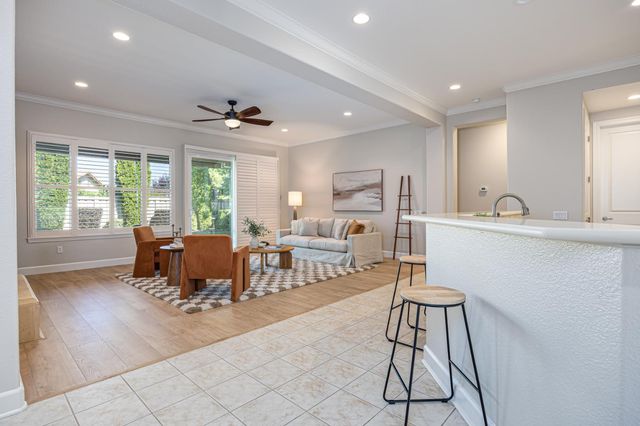 2695 Kingfisher Ln, Lincoln, CA 95648