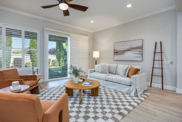 2695 Kingfisher Ln, Lincoln, CA 95648