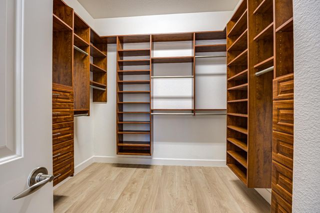 2695 Kingfisher Ln, Lincoln, CA 95648