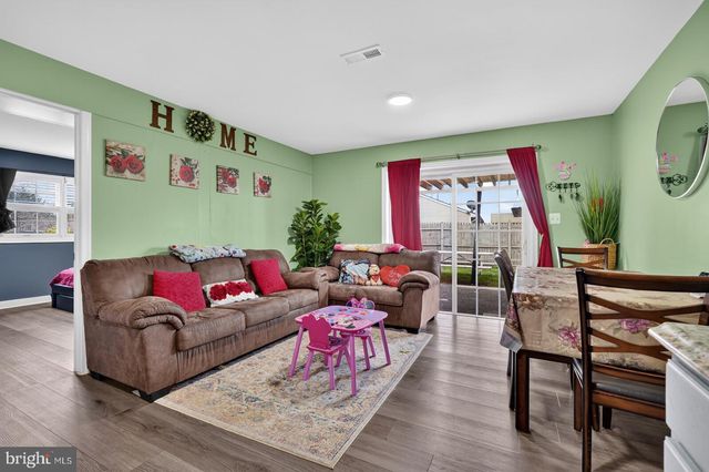 11680 FORT UNION DR, Remington, VA 22734