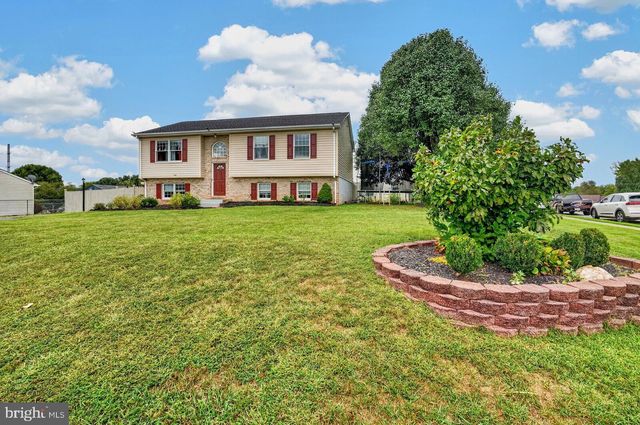 11680 FORT UNION DR, Remington, VA 22734