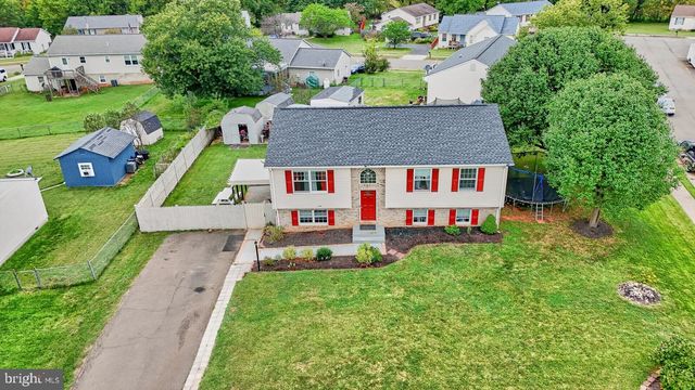 11680 FORT UNION DR, Remington, VA 22734