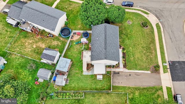 11680 FORT UNION DR, Remington, VA 22734