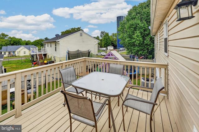 11680 FORT UNION DR, Remington, VA 22734
