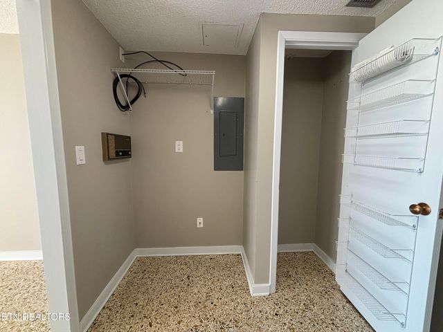 6208 Mountain Park Drive 8, Knoxville, TN 37918