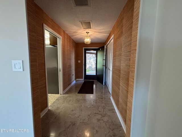 6208 Mountain Park Drive 8, Knoxville, TN 37918