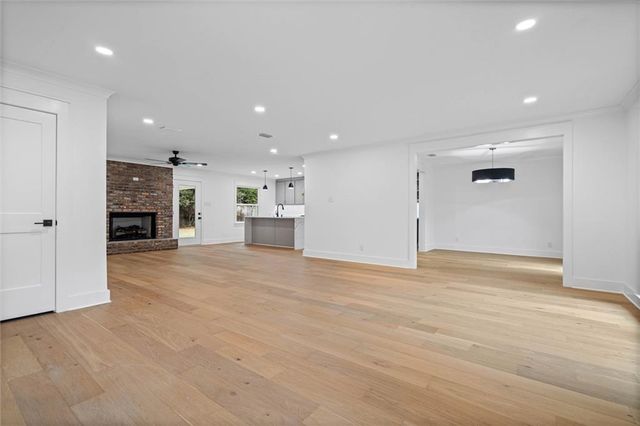 11 Schwaemmle Drive, Mobile, AL 36608