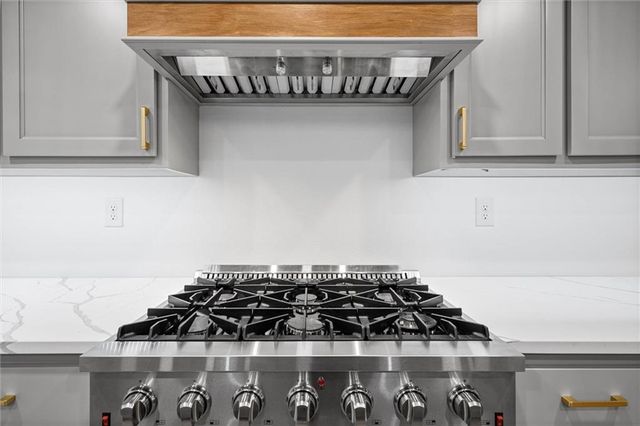 11 Schwaemmle Drive, Mobile, AL 36608