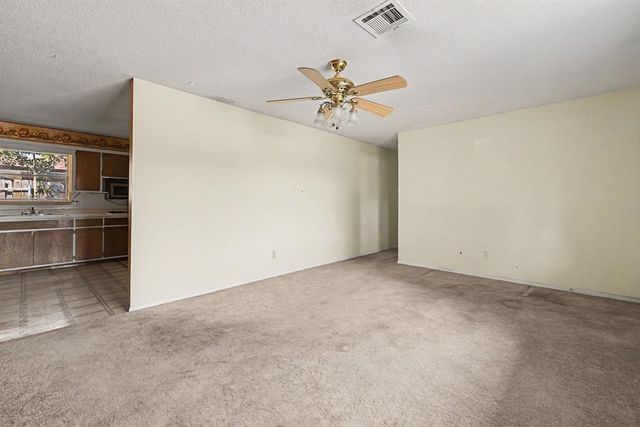 7721 NW 30th Street, Bethany, OK 73008
