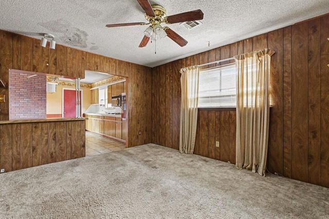 7721 NW 30th Street, Bethany, OK 73008