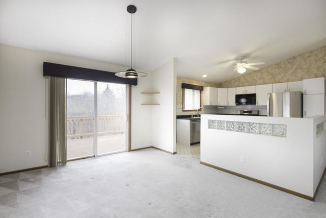 9950 11th AVENUE, Pleasant Prairie, WI 53158