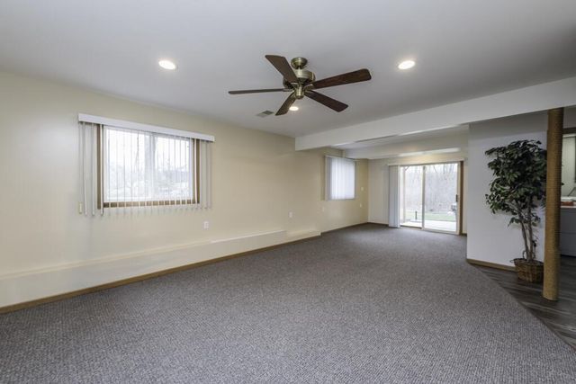 9950 11th AVENUE, Pleasant Prairie, WI 53158