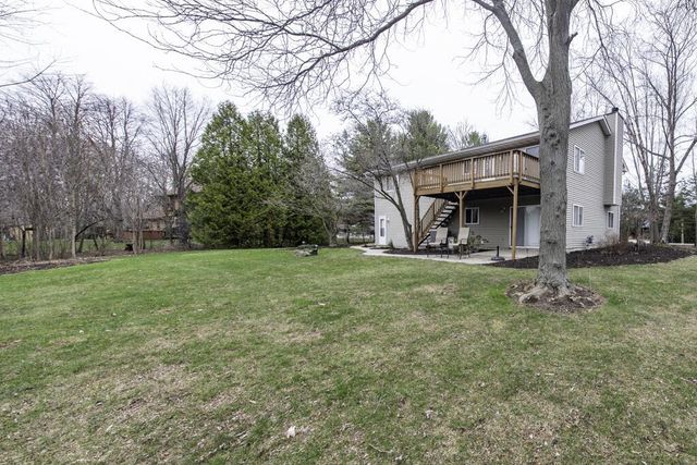 9950 11th AVENUE, Pleasant Prairie, WI 53158