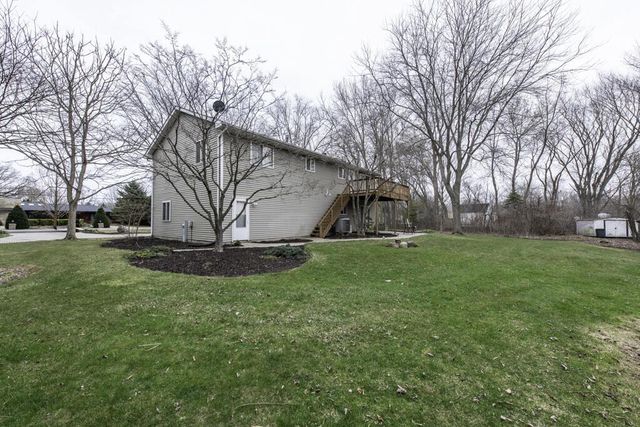 9950 11th AVENUE, Pleasant Prairie, WI 53158