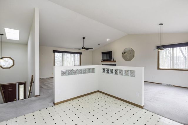 9950 11th AVENUE, Pleasant Prairie, WI 53158