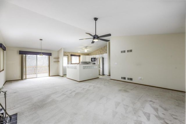 9950 11th AVENUE, Pleasant Prairie, WI 53158