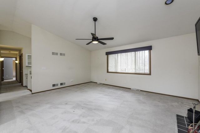 9950 11th AVENUE, Pleasant Prairie, WI 53158