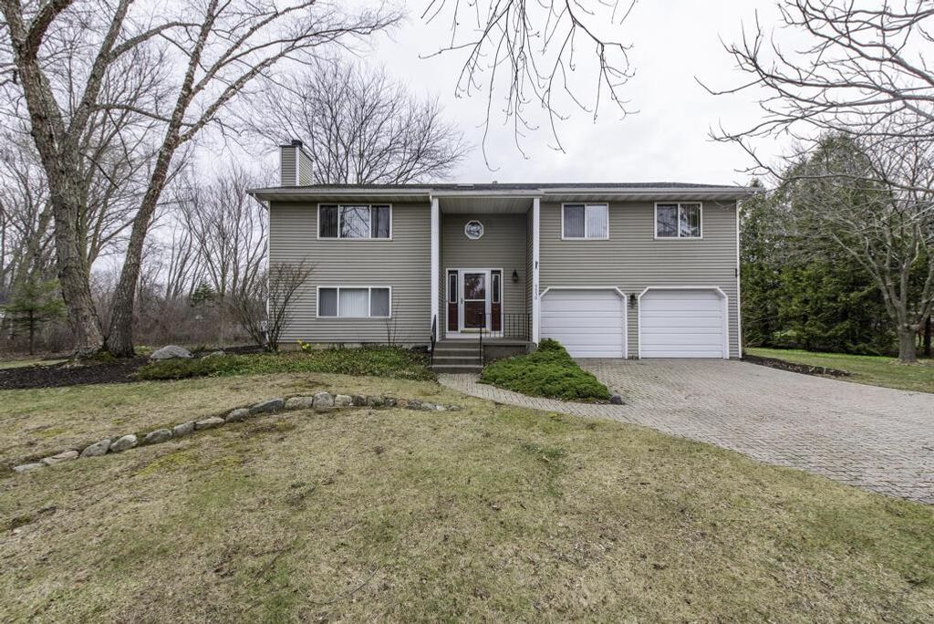 9950 11th AVENUE, Pleasant Prairie, WI 53158