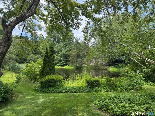 491 Unit B Heritage Village, Southbury, CT 06844