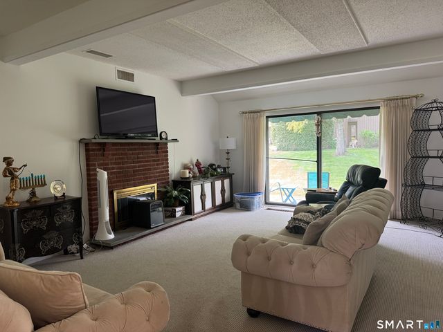 491 Unit B Heritage Village, Southbury, CT 06844