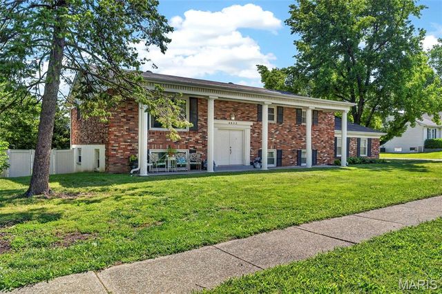 4833 Mattis Road, Unincorporated, MO 63128