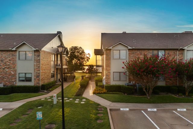 1860 Signal Ridge Place, Rockwall, TX 75032
