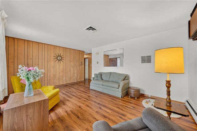 1407 East Livingston Street, Allentown City, PA 18109