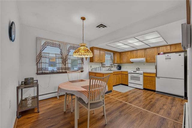 1407 East Livingston Street, Allentown City, PA 18109