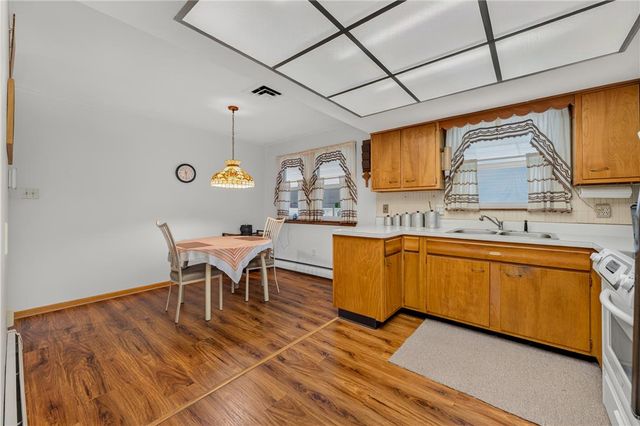 1407 East Livingston Street, Allentown City, PA 18109
