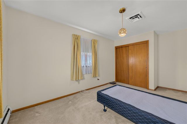 1407 East Livingston Street, Allentown City, PA 18109