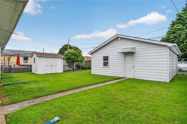 1407 East Livingston Street, Allentown City, PA 18109