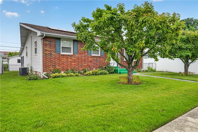 1407 East Livingston Street, Allentown City, PA 18109