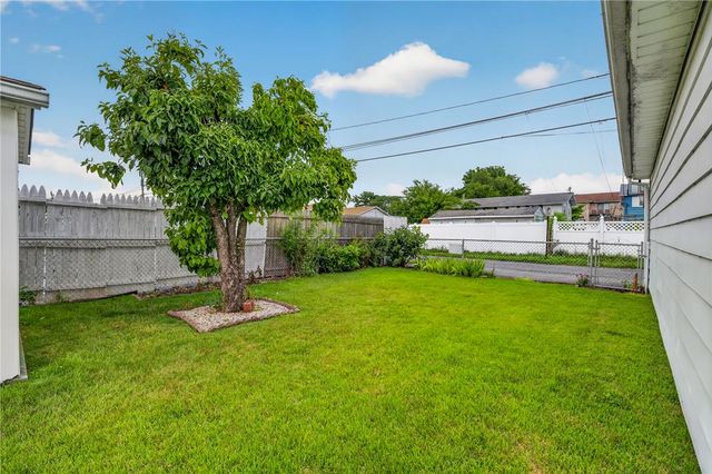 1407 East Livingston Street, Allentown City, PA 18109