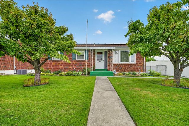 1407 East Livingston Street, Allentown City, PA 18109