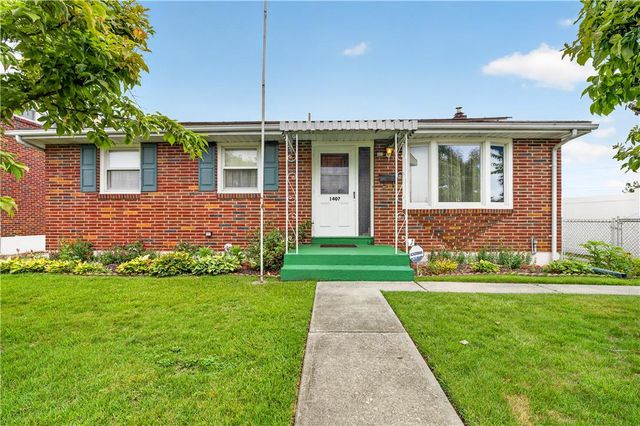 1407 East Livingston Street, Allentown City, PA 18109