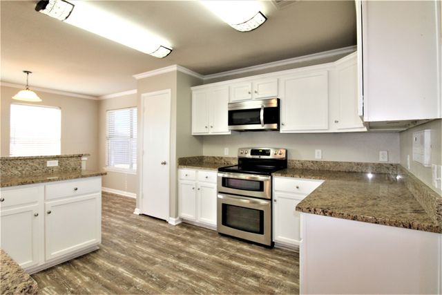 2201 Green Hill Drive, Forney, TX 75126