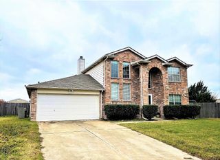 2201 Green Hill Drive, Forney, TX 75126