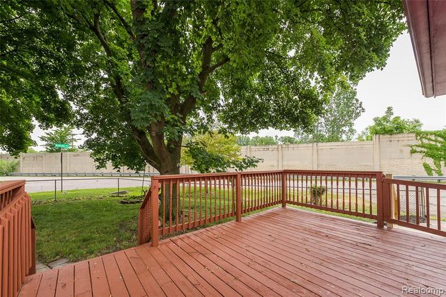 658 Kansas Avenue, Ypsilanti, MI 48198