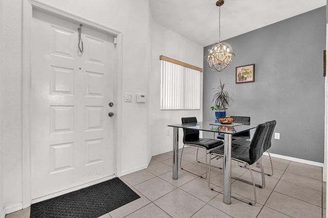 7735 Yardley Drive 305, Tamarac, FL 33321