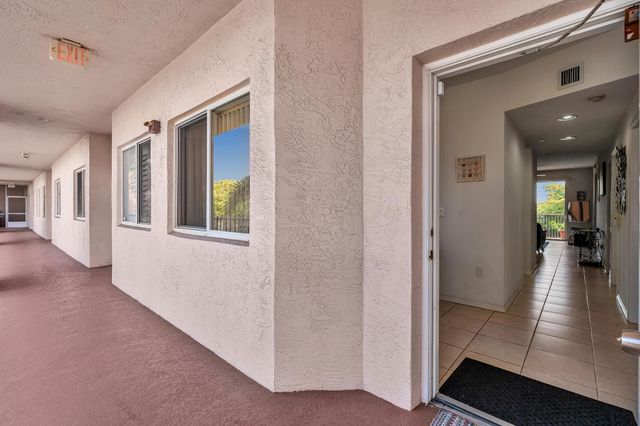 7735 Yardley Drive 305, Tamarac, FL 33321