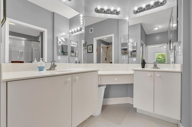 7735 Yardley Drive 305, Tamarac, FL 33321