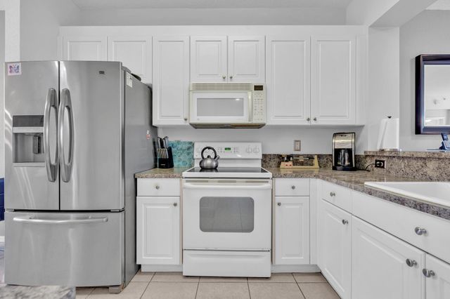 7735 Yardley Drive 305, Tamarac, FL 33321